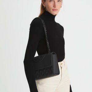 NWT TORY BURCH FLEMING MATTE CONVERTIBLE SHOULDER BAG $598
